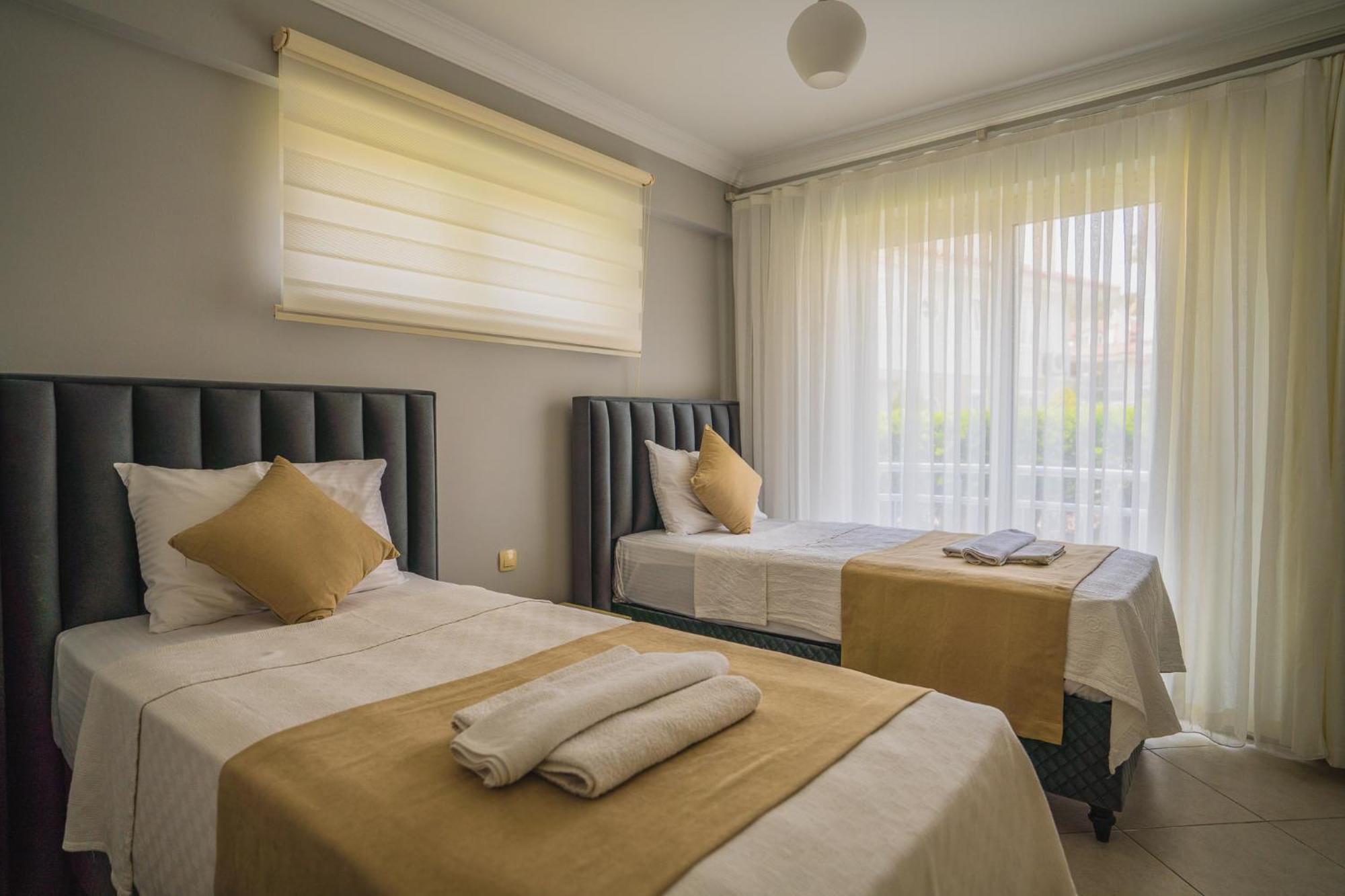 Sunset Club Aqua Lettings Apart Otel