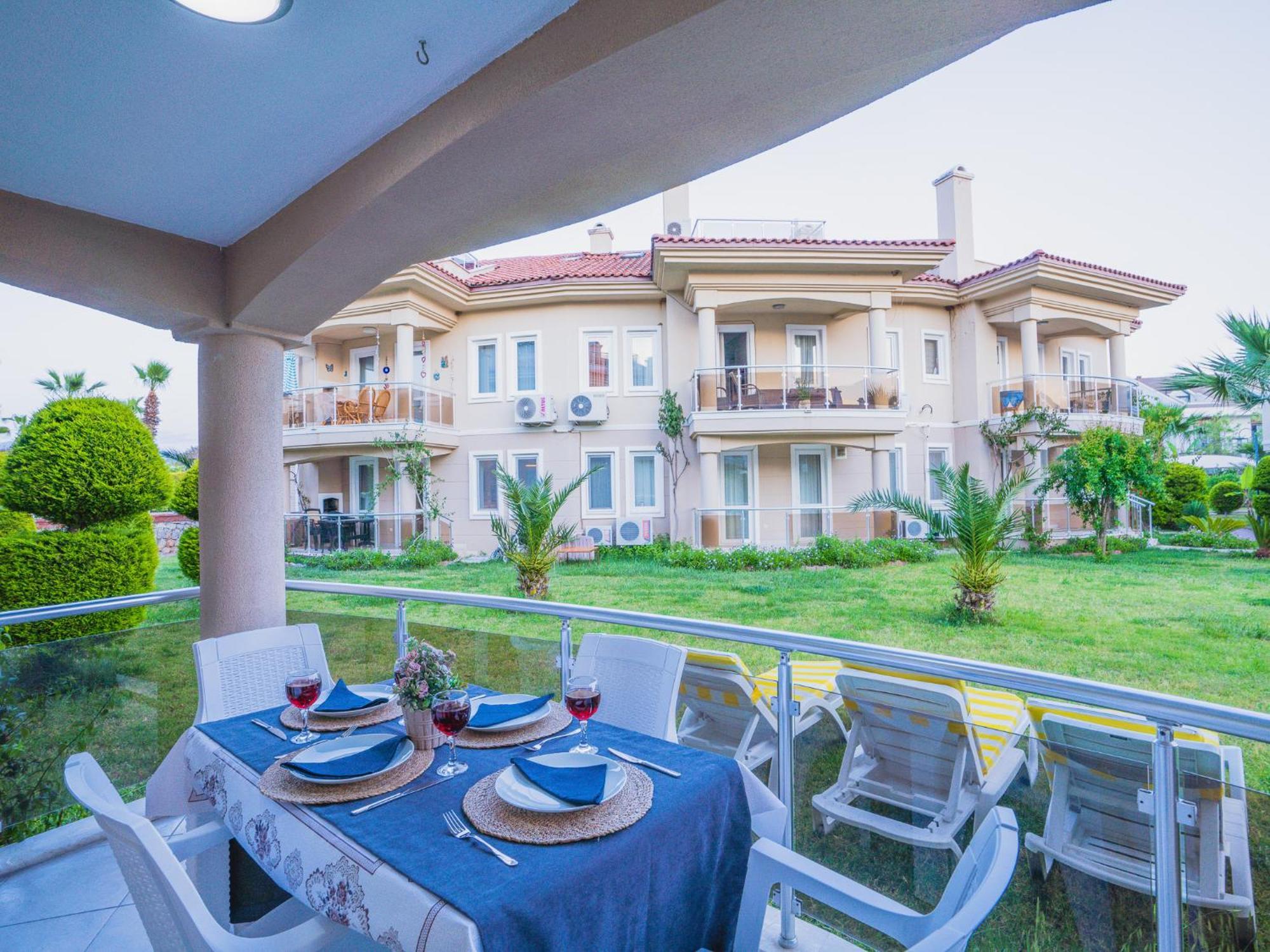 Apart Otel Sunset Club Aqua Lettings