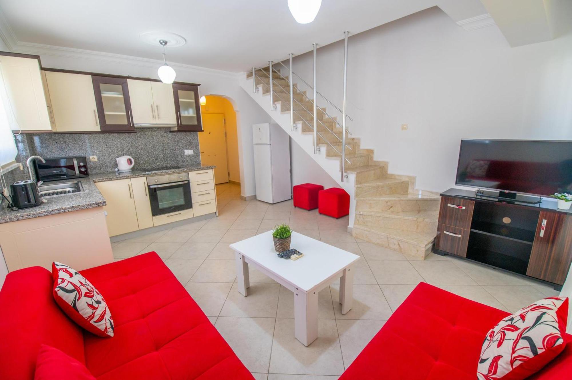 Sunset Club Aqua Lettings Apart Otel 3*