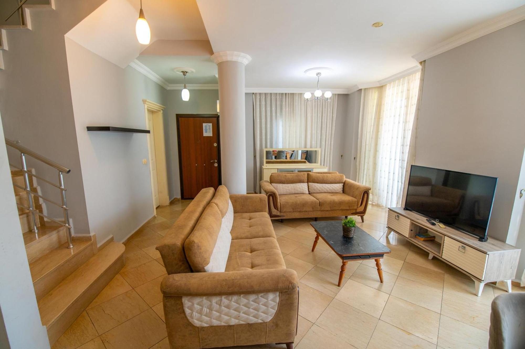 Sunset Club Aqua Lettings Apart Otel 3*